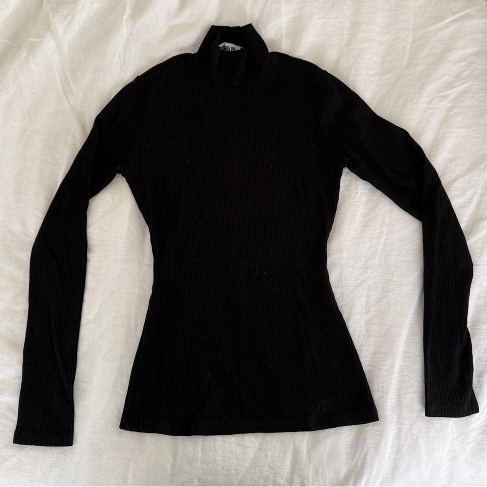 Reformation Long-sleeve Fitted Mock-neck Top in black